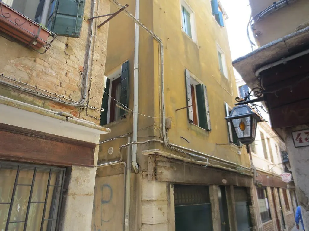 Apartment Manzoni Venezia 0*,  Italia